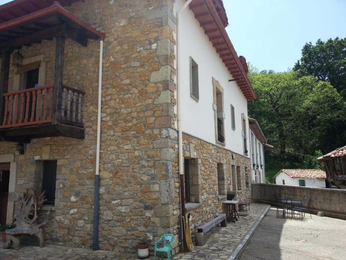 El Calero Guest House Oviedo Eksteriør bilde