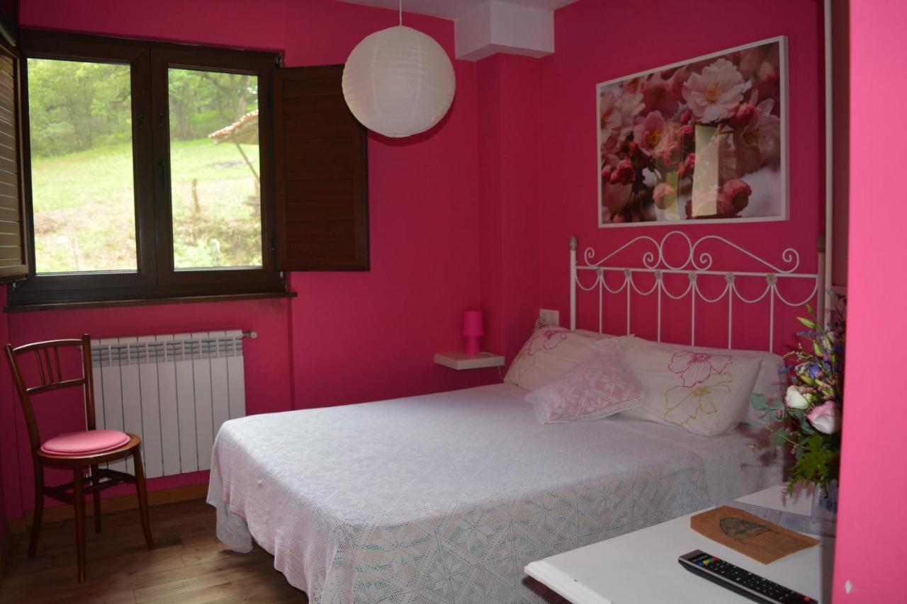 El Calero Guest House Oviedo Eksteriør bilde