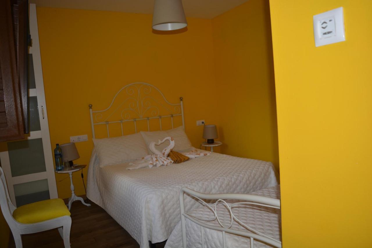El Calero Guest House Oviedo Eksteriør bilde