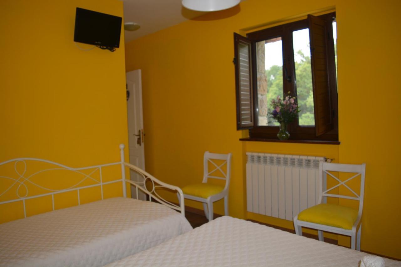 El Calero Guest House Oviedo Eksteriør bilde